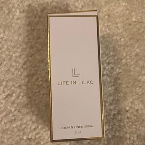 Brand new 30ml Life in Lilac Heart Throb home fragrance spray.